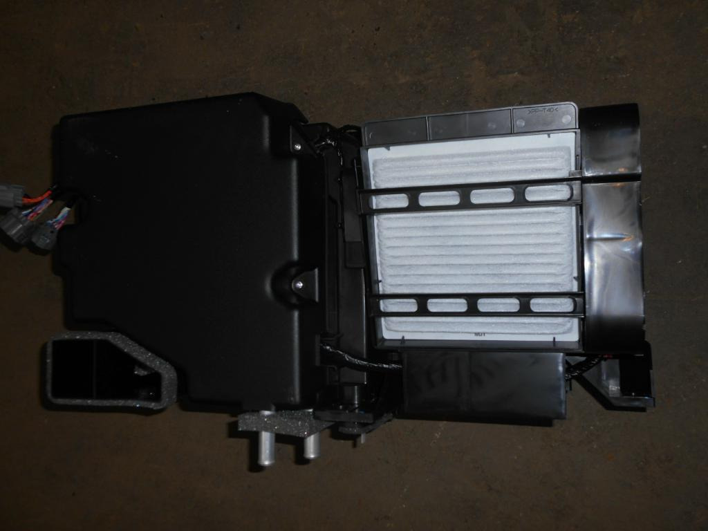 Caterpillar 2299081 - جزء تكييف الهواء - آلات البناء: صور 4 Caterpillar 2299081 - جزء تكييف الهواء - آلات البناء: صور 4