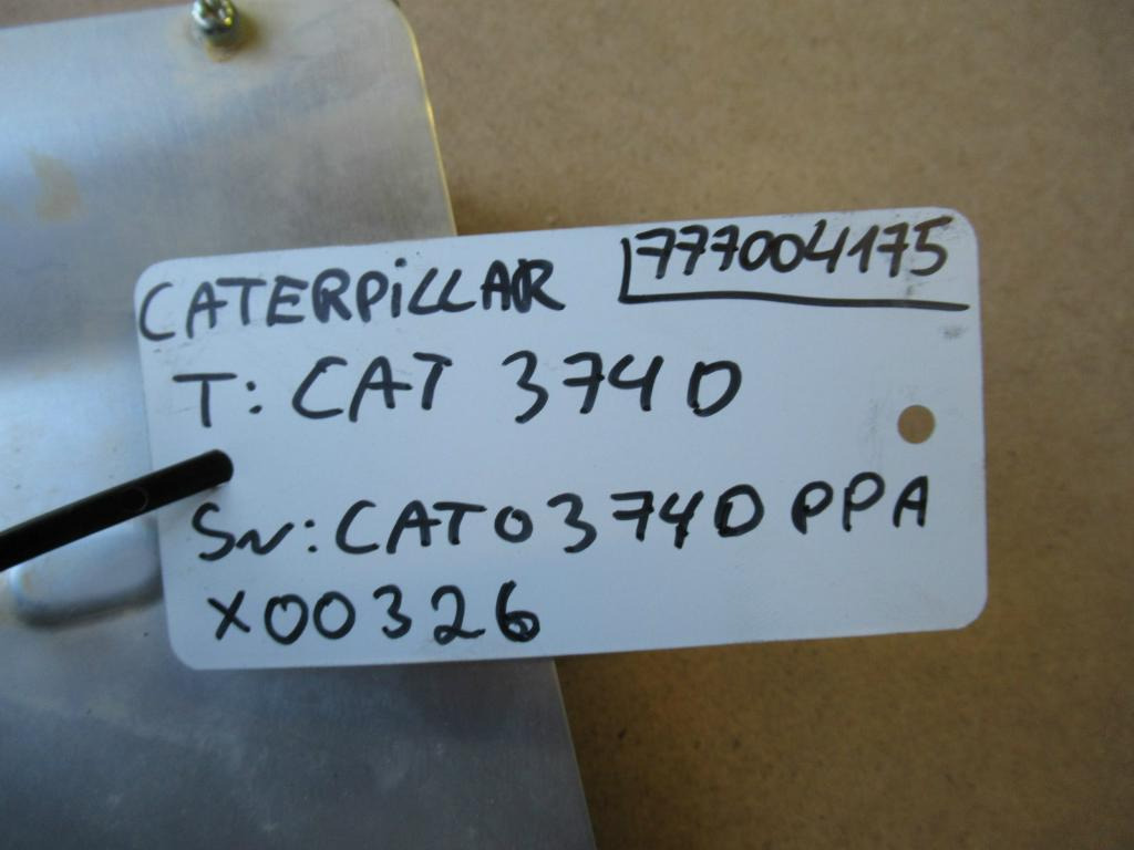 Caterpillar 2851133 - كتلة التحكم - آلات البناء: صور 2 Caterpillar 2851133 - كتلة التحكم - آلات البناء: صور 2