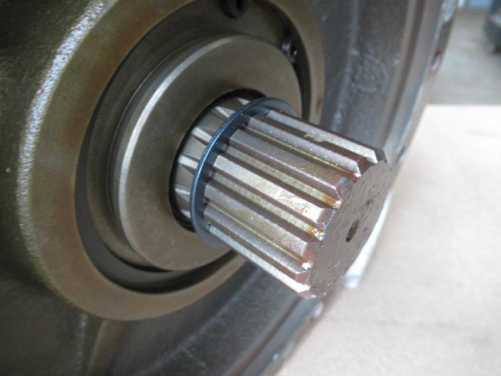 Daewoo 401-00391 - - محرك سوينغ - آلات البناء: صور 3 Daewoo 401-00391 - - محرك سوينغ - آلات البناء: صور 3