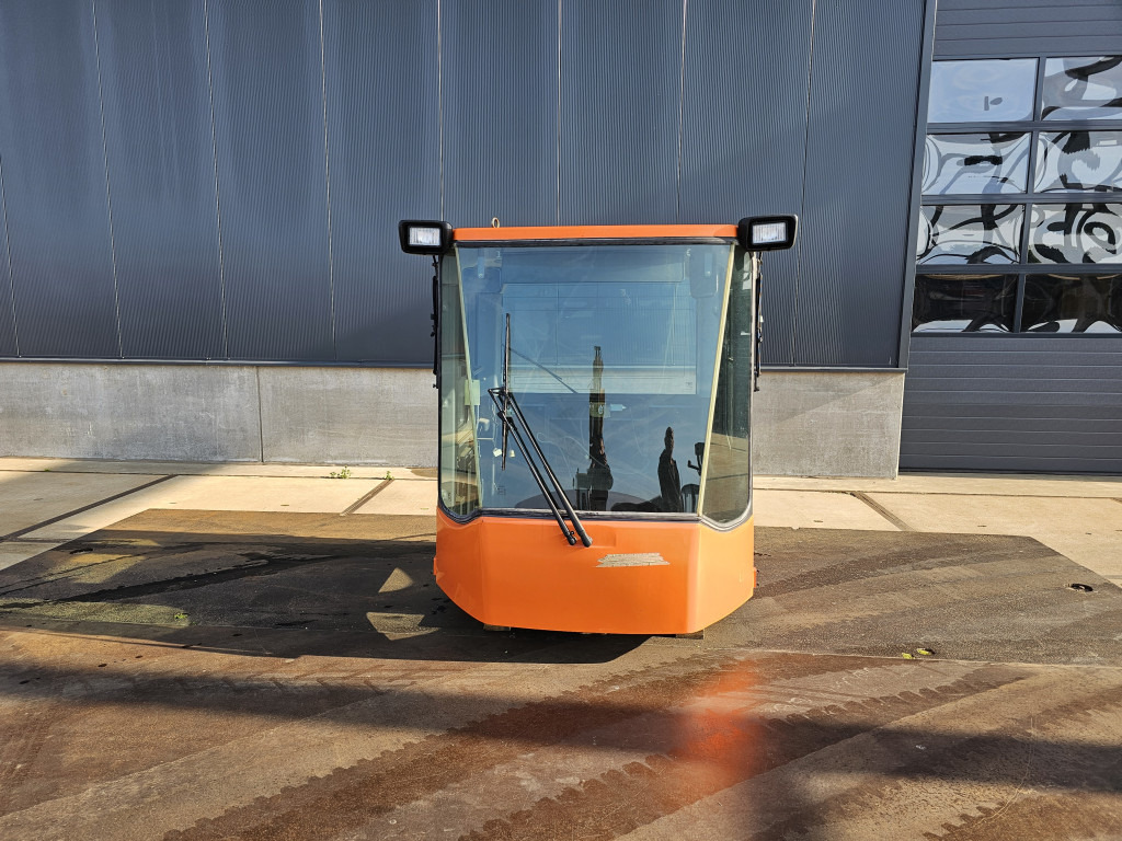 Doosan 220101-00071B - 220101-00071B - الكبائن - آلات البناء: صور 2 Doosan 220101-00071B - 220101-00071B - الكبائن - آلات البناء: صور 2