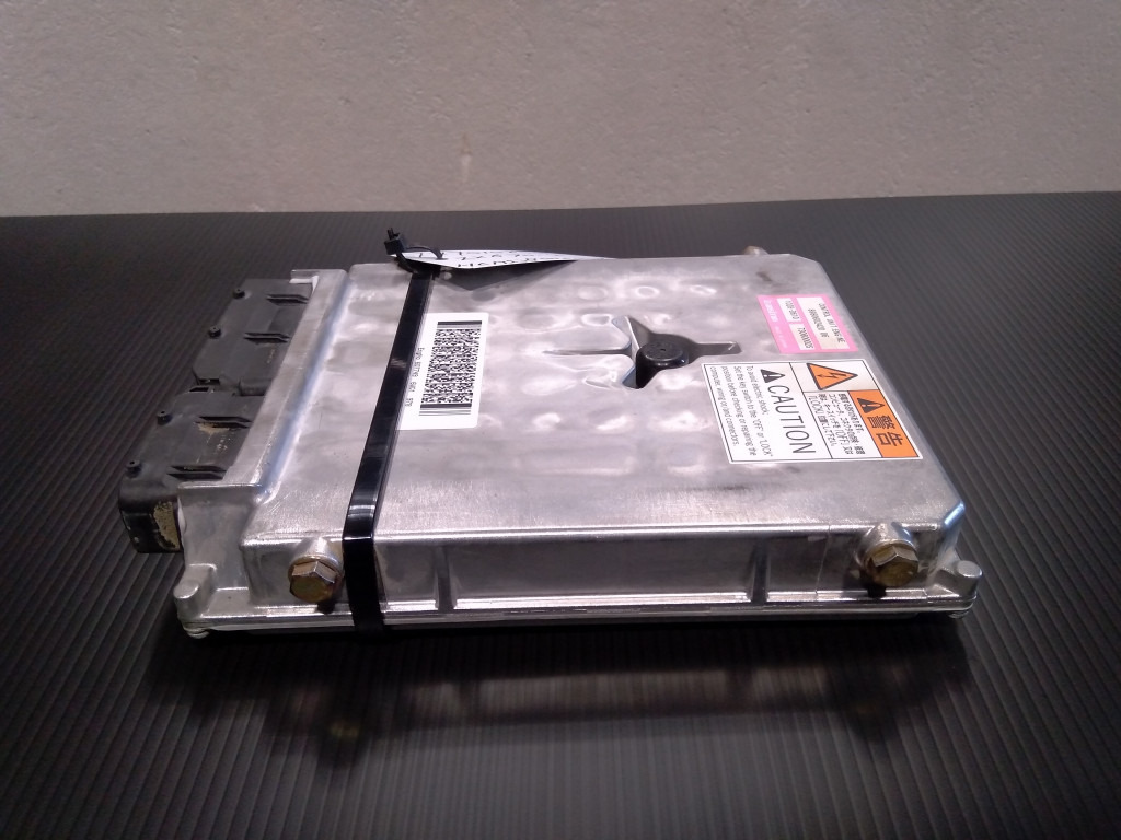 Hitachi 4644257 - كتلة التحكم - آلات البناء: صور 2 Hitachi 4644257 - كتلة التحكم - آلات البناء: صور 2