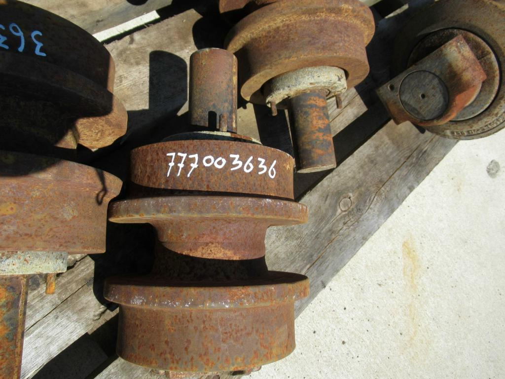 Hyundai 81E7-00521 - المسار الأسطوانة - آلات البناء: صور 3 Hyundai 81E7-00521 - المسار الأسطوانة - آلات البناء: صور 3