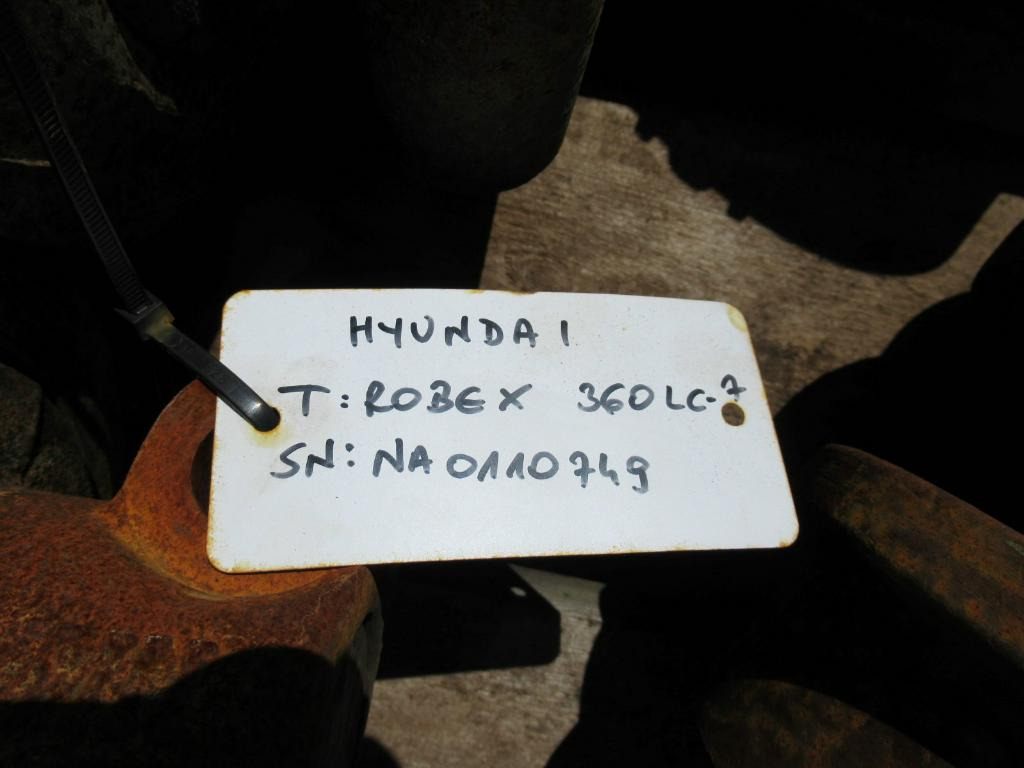 Hyundai 81E7-00521 - المسار الأسطوانة - آلات البناء: صور 5 Hyundai 81E7-00521 - المسار الأسطوانة - آلات البناء: صور 5