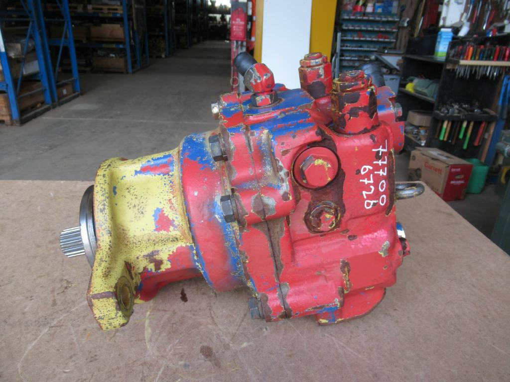 Komatsu PC400LC-5 - - محرك سوينغ - آلات البناء: صور 1 Komatsu PC400LC-5 - - محرك سوينغ - آلات البناء: صور 1