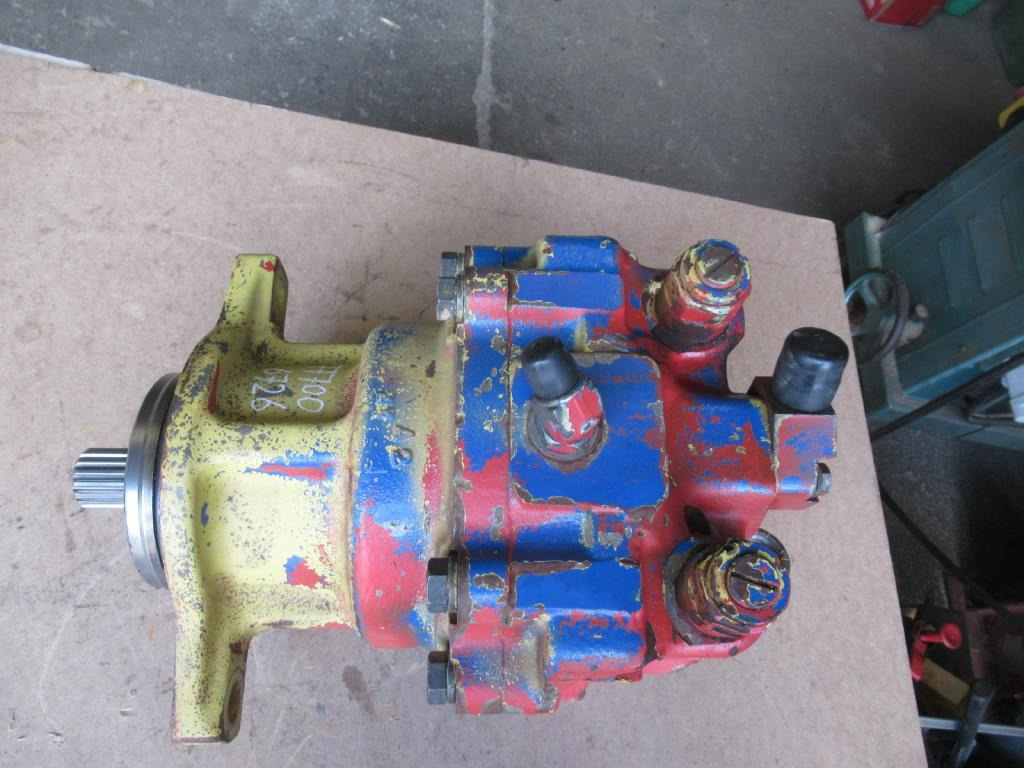 Komatsu PC400LC-5 - - محرك سوينغ - آلات البناء: صور 2 Komatsu PC400LC-5 - - محرك سوينغ - آلات البناء: صور 2