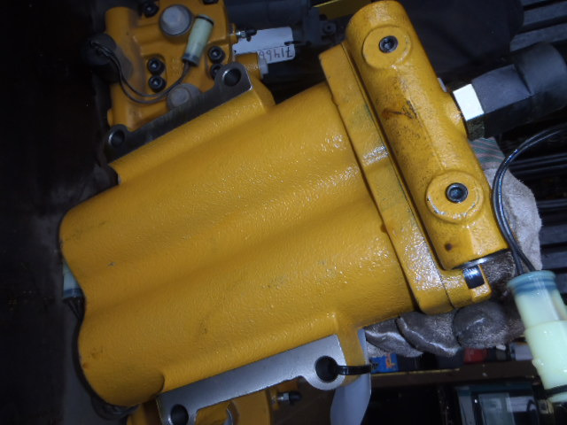 New Holland 76570956 - - المحرك و قطع الغيار - آلات البناء: صور 2 New Holland 76570956 - - المحرك و قطع الغيار - آلات البناء: صور 2