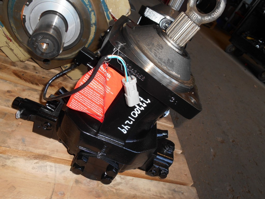 New Holland 84345391 - محرك هيدروليكي - آلات البناء: صور 1 New Holland 84345391 - محرك هيدروليكي - آلات البناء: صور 1