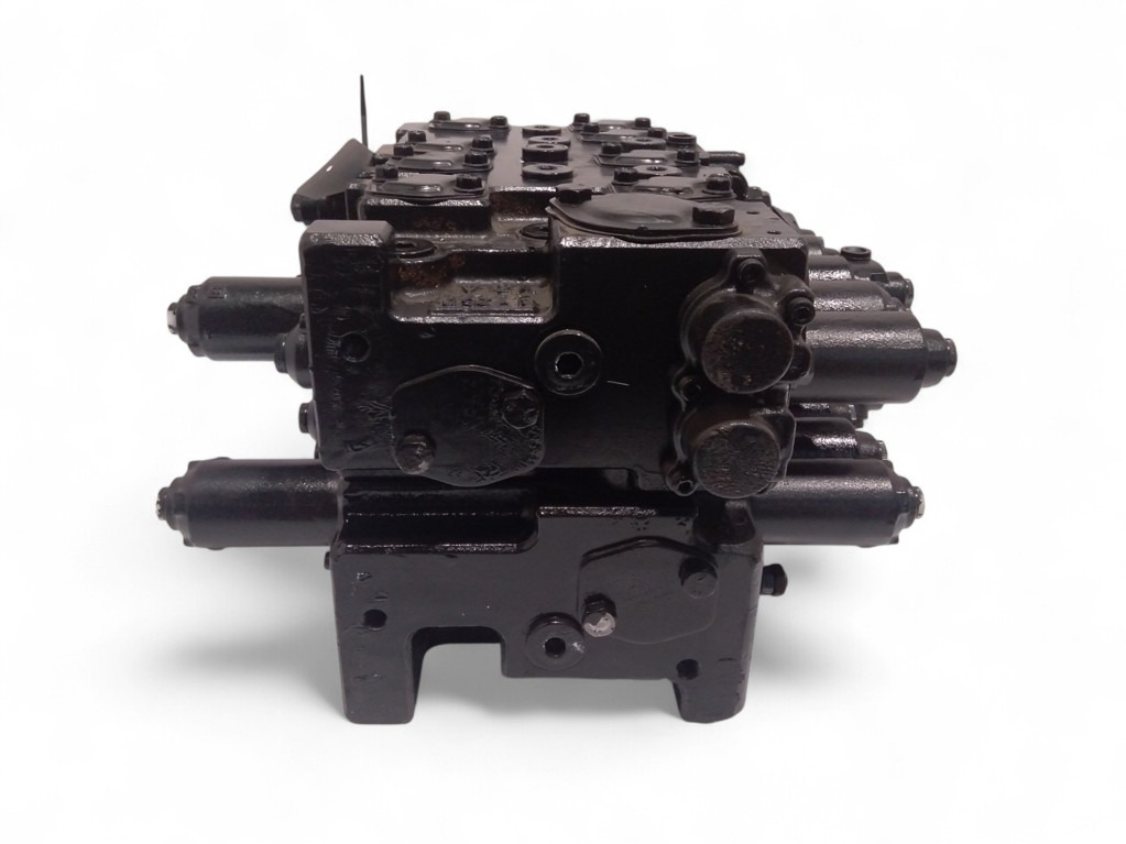 New Holland LB30V00012F2 - KMX15YD/B44061C - صمام هيدروليكي - آلات البناء: صور 4 New Holland LB30V00012F2 - KMX15YD/B44061C - صمام هيدروليكي - آلات البناء: صور 4