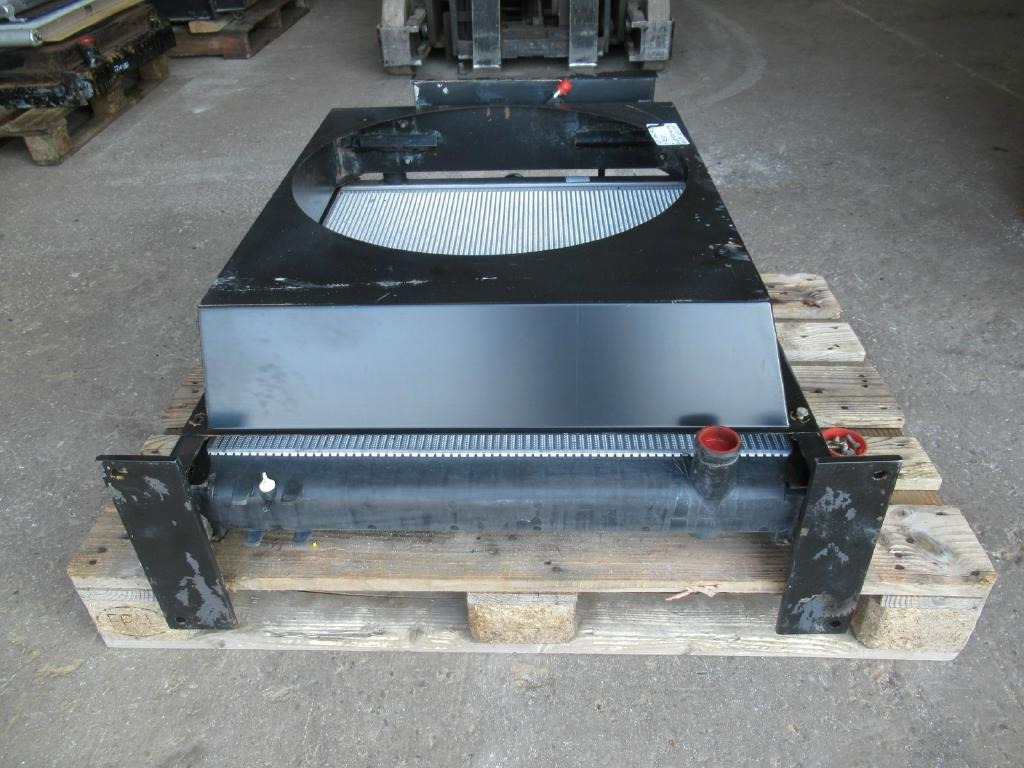 New Holland YN05P00034S001 - المشعاع - آلات البناء: صور 3 New Holland YN05P00034S001 - المشعاع - آلات البناء: صور 3