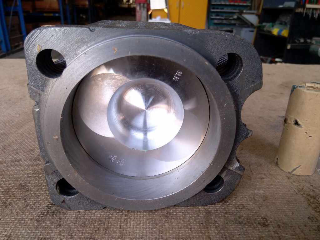 O&K 1484444 - - ديترويت / خواتم / البطانات - آلات البناء: صور 3 O&K 1484444 - - ديترويت / خواتم / البطانات - آلات البناء: صور 3