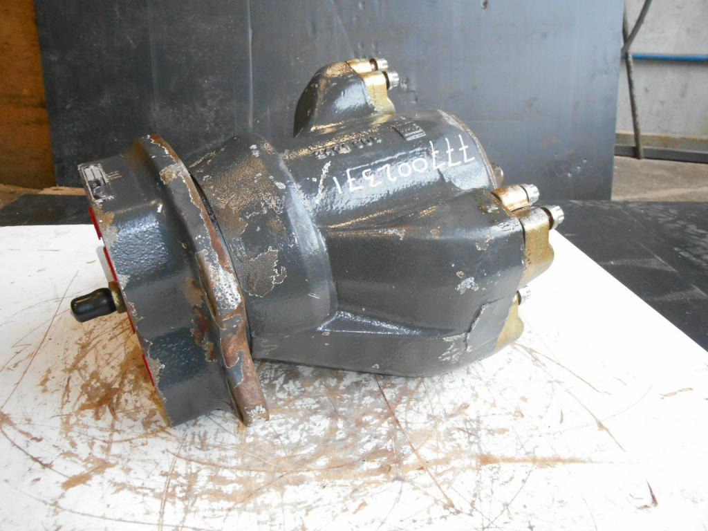 O&K 2403956 - - علم السوائل المتحركة - آلات البناء: صور 3 O&K 2403956 - - علم السوائل المتحركة - آلات البناء: صور 3