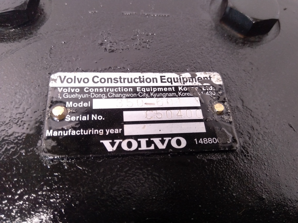 Volvo SA11745010 - محرك السفر - آلات البناء: صور 3 Volvo SA11745010 - محرك السفر - آلات البناء: صور 3