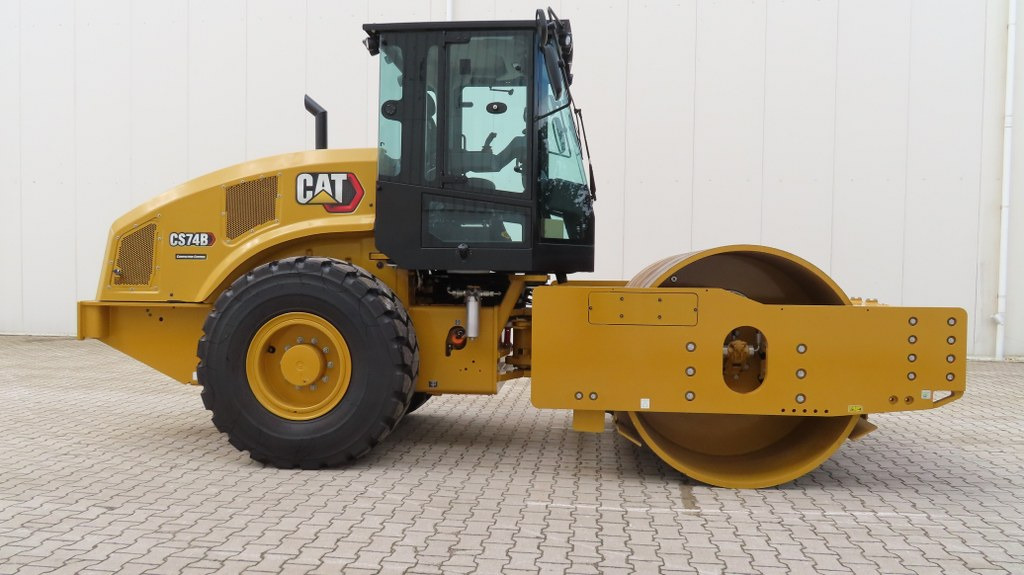 Caterpillar CS 74 B - مدماج: صور 1 Caterpillar CS 74 B - مدماج: صور 1