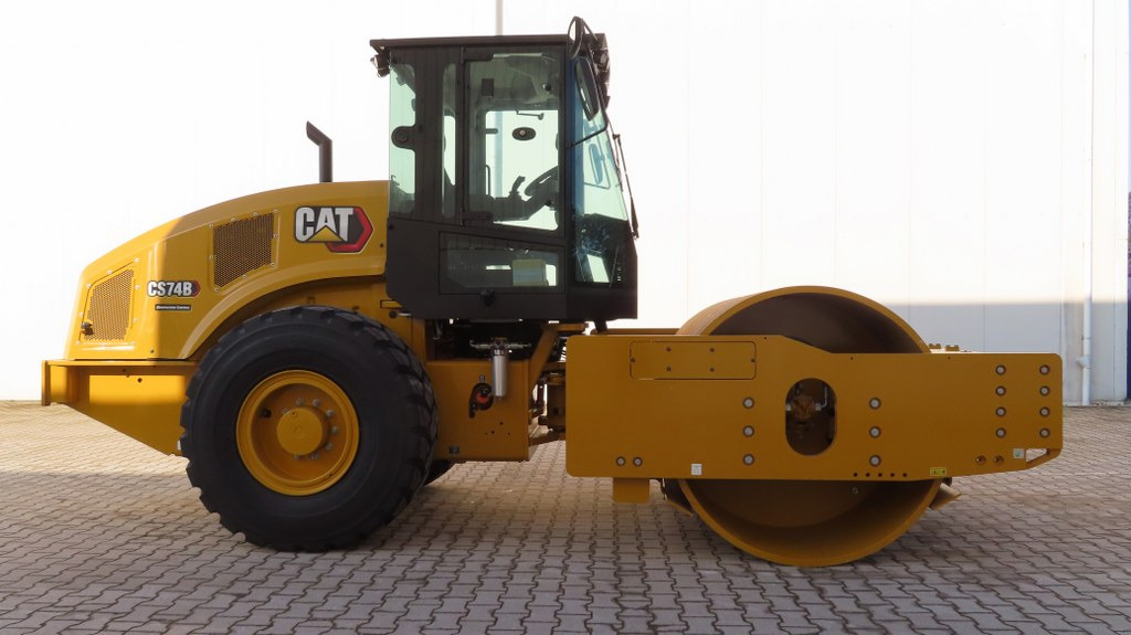 Caterpillar CS74B - مدماج: صور 1 Caterpillar CS74B - مدماج: صور 1
