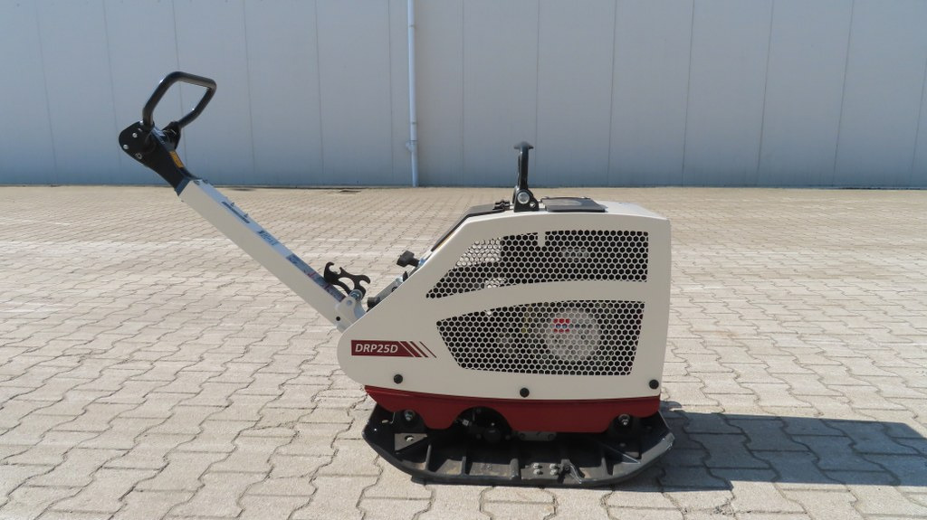Dynapac DRP25D - صفائح اهتزازية: صور 1 Dynapac DRP25D - صفائح اهتزازية: صور 1
