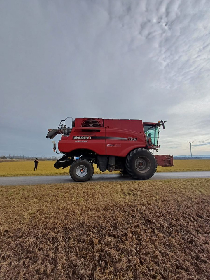Case IH Axial-Flow 7240 - حصادة شاملة: صور 3 Case IH Axial-Flow 7240 - حصادة شاملة: صور 3
