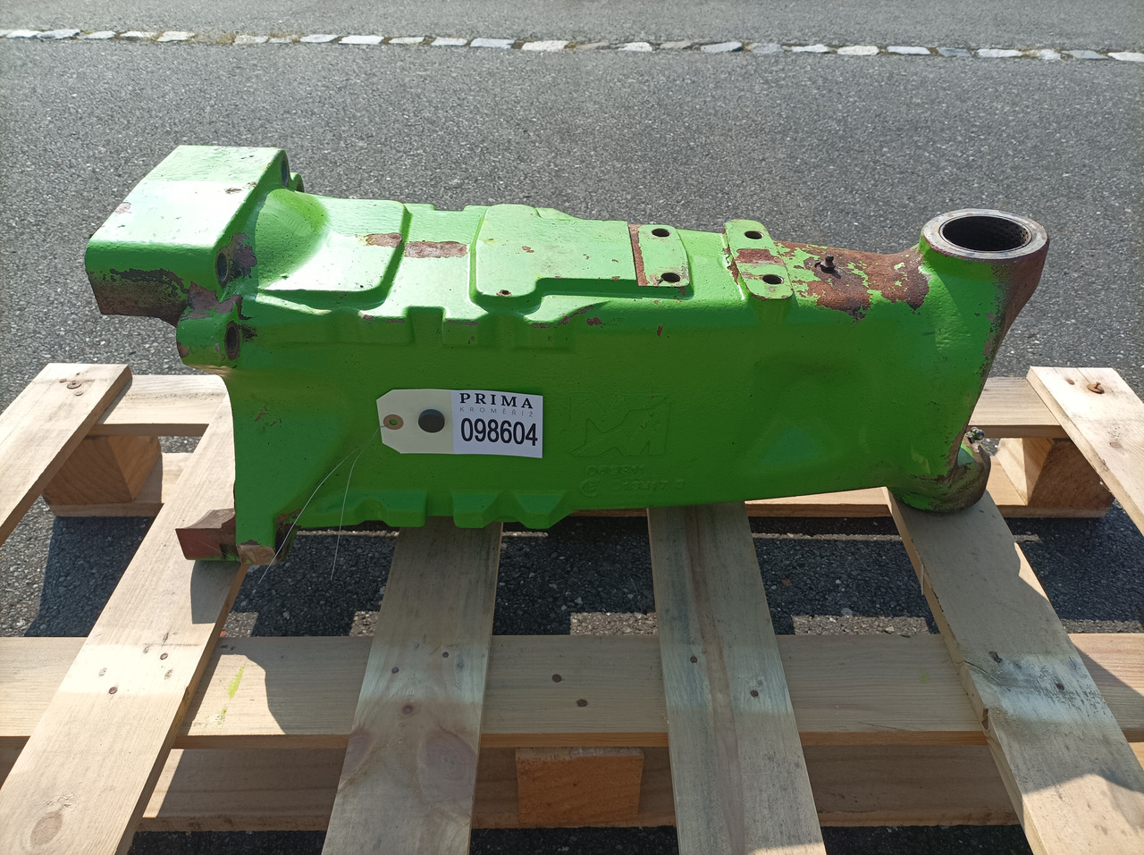 MERLO CASING 098604 + 098603 TF 35.7 - الإطار / الشاسيه - شاحنة: صور 2 MERLO CASING 098604 + 098603 TF 35.7 - الإطار / الشاسيه - شاحنة: صور 2