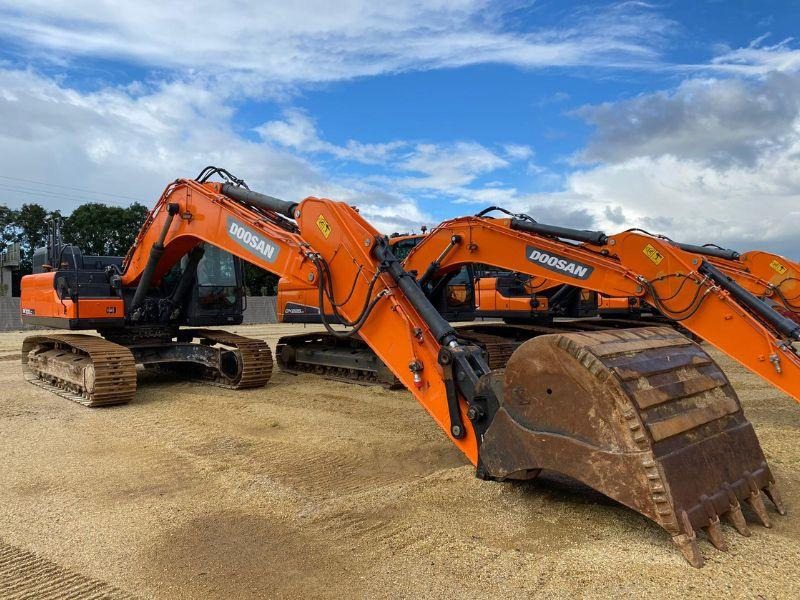Doosan DX300LC - حفارات زحافة: صور 1 Doosan DX300LC - حفارات زحافة: صور 1