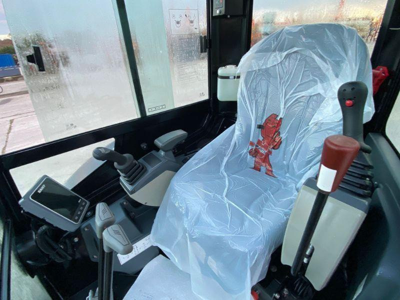 Sany SY26U - حفارة مصغرة: صور 5 Sany SY26U - حفارة مصغرة: صور 5