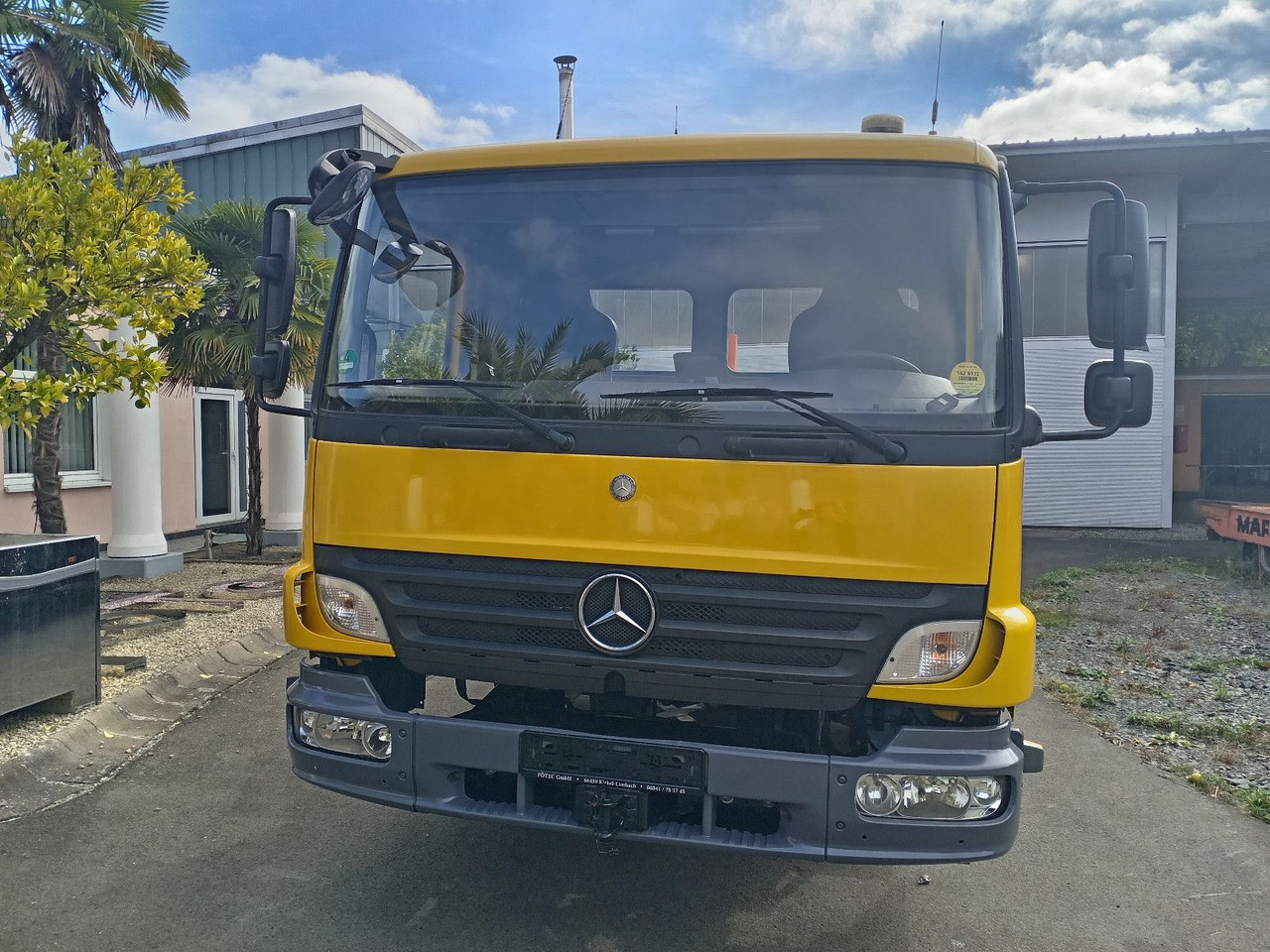 Mercedes-Benz Kamag Wiesel / WBH25 / KB3793 / mit Ganrantie - شاحنات الحاويات / جسم علوي قابل للتغيير شاحنة: صور 1 Mercedes-Benz Kamag Wiesel / WBH25 / KB3793 / mit Ganrantie - شاحنات الحاويات / جسم علوي قابل للتغيير شاحنة: صور 1