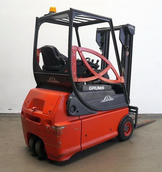 Linde E 16 335-02 - رافعة شوكية كهربائية: صور 2 Linde E 16 335-02 - رافعة شوكية كهربائية: صور 2