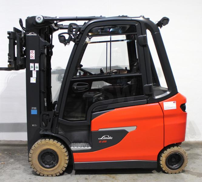 Linde E 25/600 HL 1252 - رافعة شوكية كهربائية: صور 3 Linde E 25/600 HL 1252 - رافعة شوكية كهربائية: صور 3