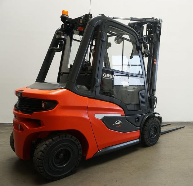 Linde H 25 D 1202 - رافعة شوكية ديزل: صور 2 Linde H 25 D 1202 - رافعة شوكية ديزل: صور 2