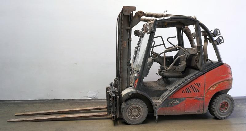 Linde H 25 D EVO 392-02 - رافعة شوكية ديزل: صور 4 Linde H 25 D EVO 392-02 - رافعة شوكية ديزل: صور 4