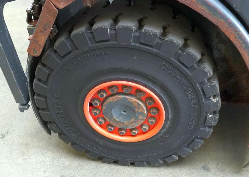 Linde H 25 T 392 - رافعة شوكية تعمل بالغاز: صور 5 Linde H 25 T 392 - رافعة شوكية تعمل بالغاز: صور 5
