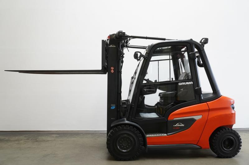 Linde H 30 D 1202 - رافعة شوكية ديزل: صور 4 Linde H 30 D 1202 - رافعة شوكية ديزل: صور 4