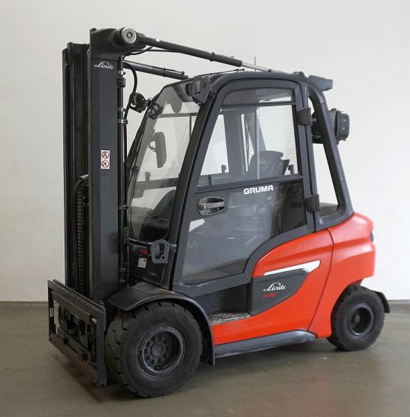 Linde H 30 D 1202 - رافعة شوكية ديزل: صور 1 Linde H 30 D 1202 - رافعة شوكية ديزل: صور 1
