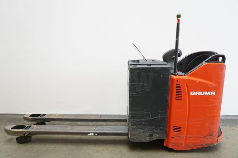Linde T 20 SP 131-08 - معدات الرفع منخفض المستوى: صور 4 Linde T 20 SP 131-08 - معدات الرفع منخفض المستوى: صور 4
