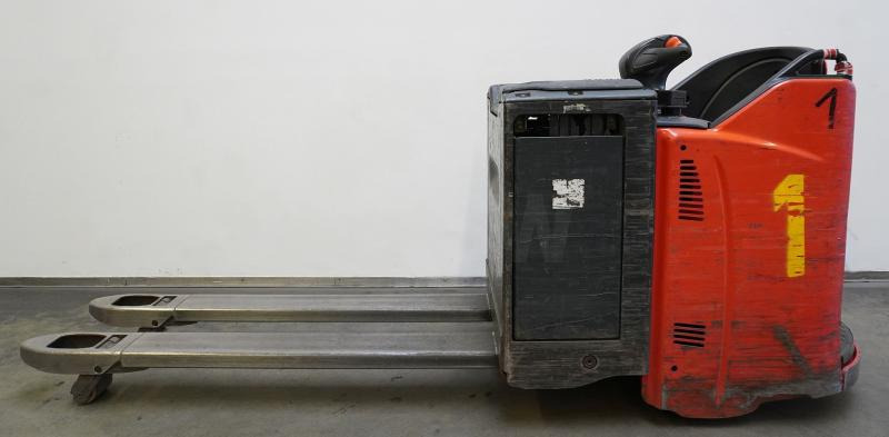 Linde T 20 SP 131 - معدات الرفع منخفض المستوى: صور 4 Linde T 20 SP 131 - معدات الرفع منخفض المستوى: صور 4