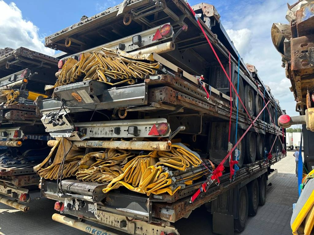Krone SD - الخيمة نصف مقطورة: صور 1 Krone SD - الخيمة نصف مقطورة: صور 1