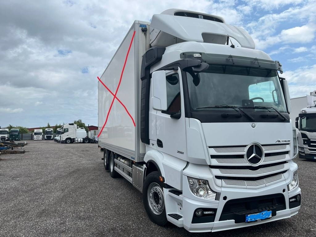 Mercedes-Benz MERCEDES-BENZ 963-0-C - الشاسيه شاحنة: صور 2 Mercedes-Benz MERCEDES-BENZ 963-0-C - الشاسيه شاحنة: صور 2