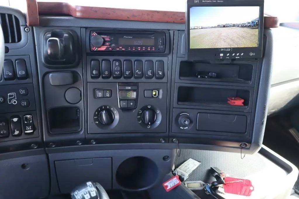 Scania R420LB6X2HHZ Serie 7089 - شاحنة ذات الخطاف: صور 5 Scania R420LB6X2HHZ Serie 7089 - شاحنة ذات الخطاف: صور 5