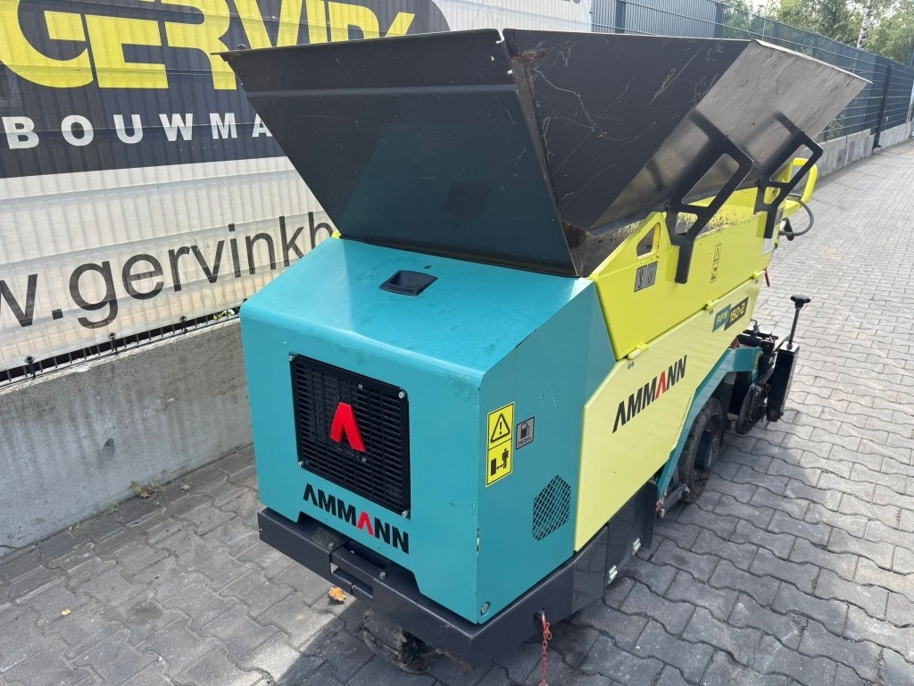 Ammann AFW 150-2 - العامل بالقار: صور 3 Ammann AFW 150-2 - العامل بالقار: صور 3