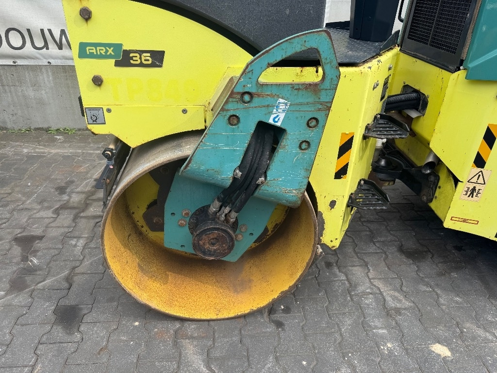 Ammann ARX 36 - مدحلة الأسفلت: صور 2 Ammann ARX 36 - مدحلة الأسفلت: صور 2
