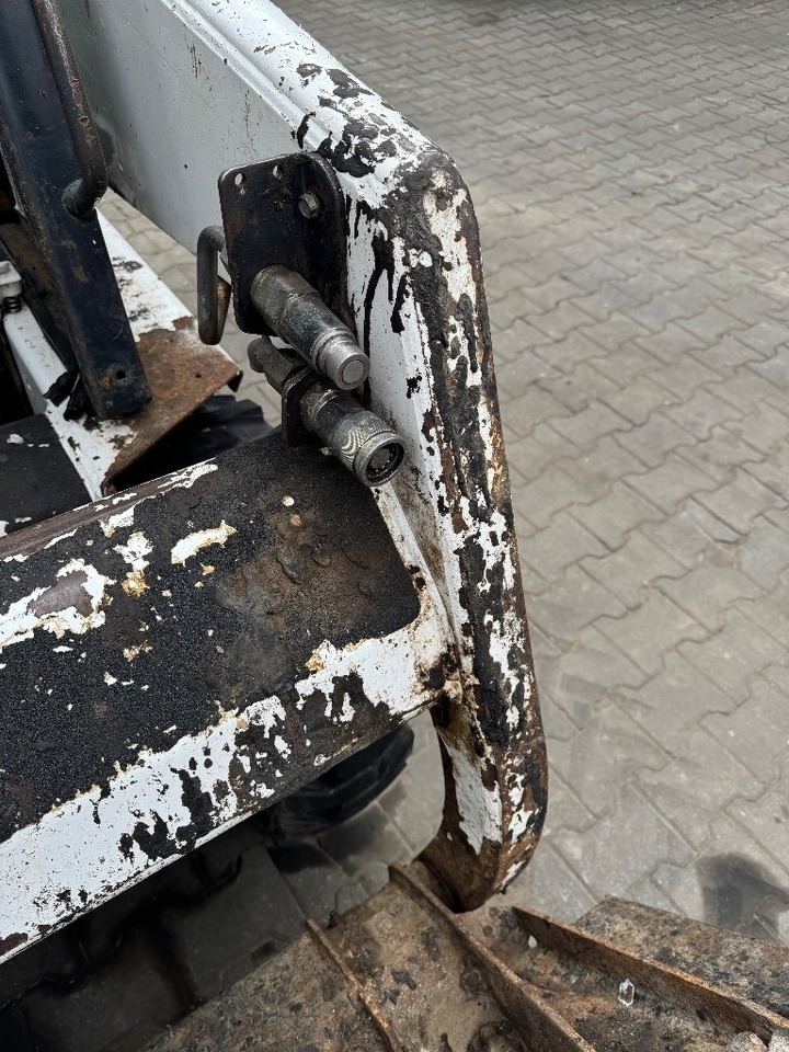 Bobcat 553 - شيول صغير: صور 4 Bobcat 553 - شيول صغير: صور 4