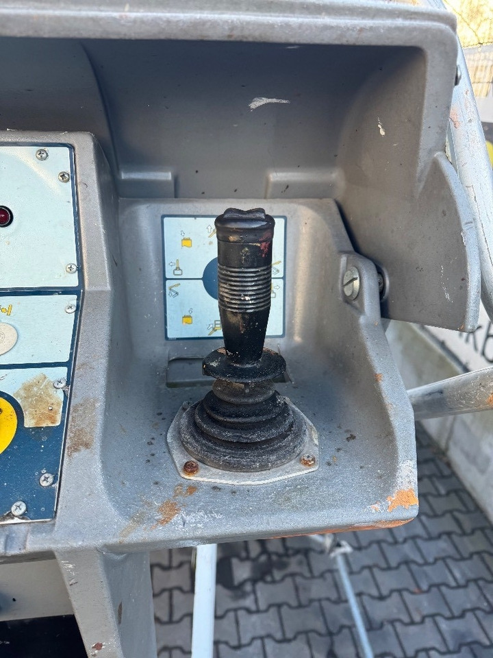 Dino 160 XT - منصة العمل الجوية مقطورة: صور 5 Dino 160 XT - منصة العمل الجوية مقطورة: صور 5