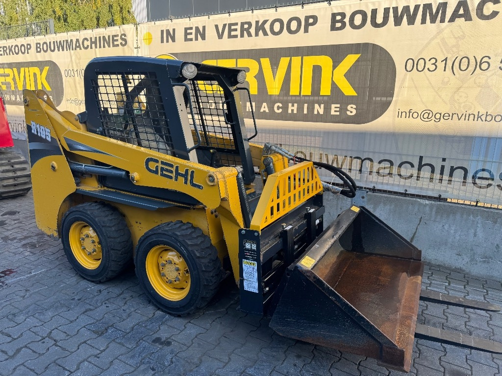 Gehl R105 - شيول صغير: صور 1 Gehl R105 - شيول صغير: صور 1