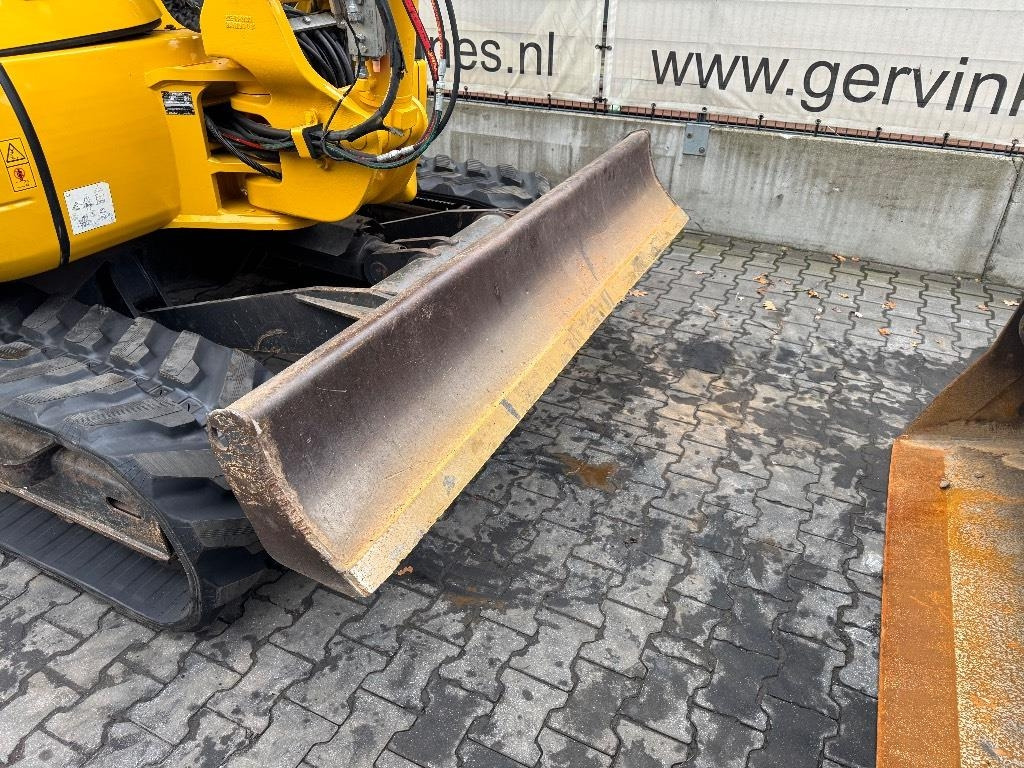 Komatsu PC 80 MR-3 - حفارة مصغرة: صور 5 Komatsu PC 80 MR-3 - حفارة مصغرة: صور 5