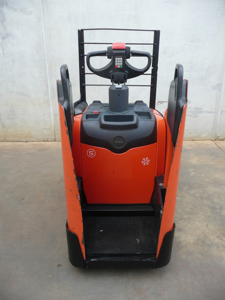 BT LPE 220 - معدات الرفع منخفض المستوى: صور 5 BT LPE 220 - معدات الرفع منخفض المستوى: صور 5