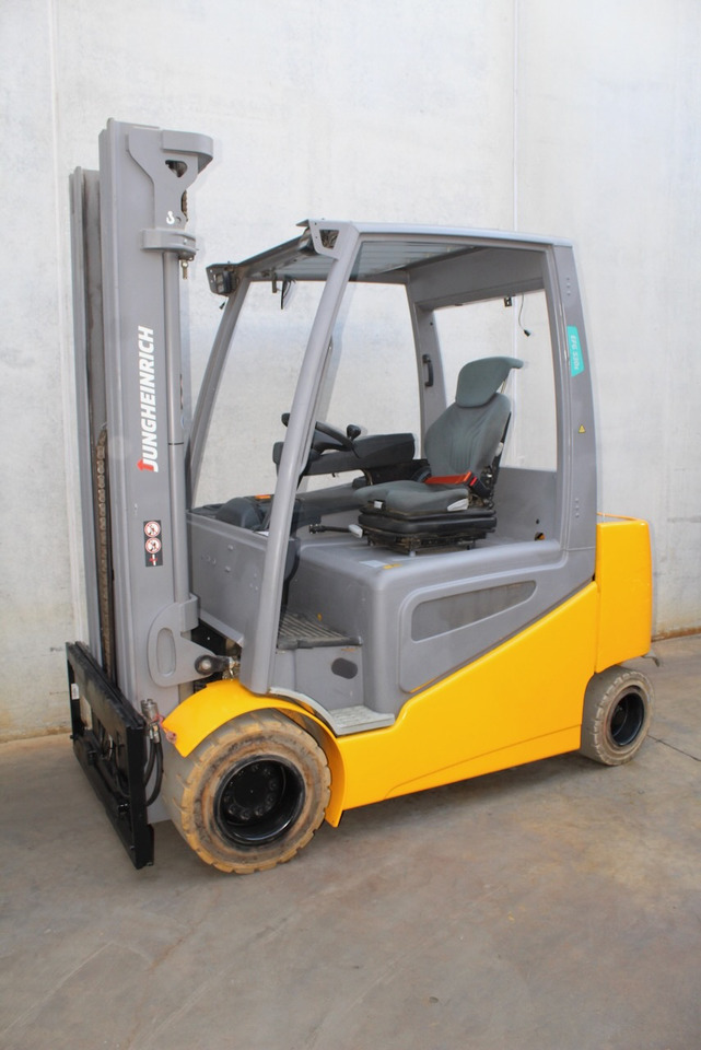 Jungheinrich EFG S30 550 DZ - رافعة شوكية كهربائية: صور 3 Jungheinrich EFG S30 550 DZ - رافعة شوكية كهربائية: صور 3