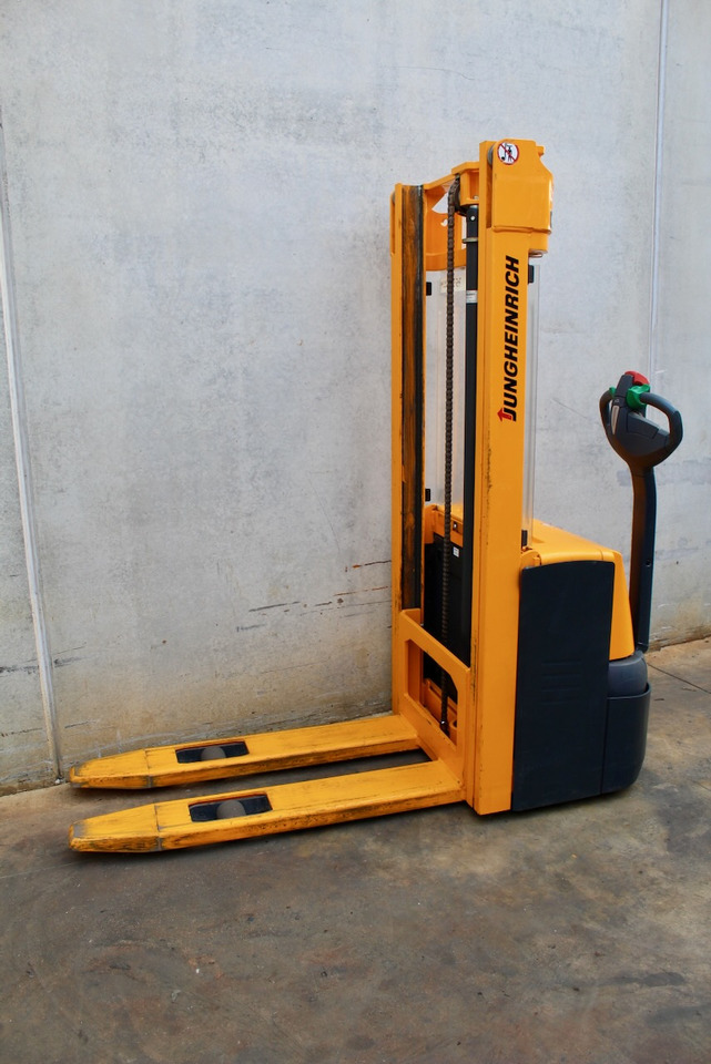 Jungheinrich EJC 110 290 ZT - معدات تكديس: صور 2 Jungheinrich EJC 110 290 ZT - معدات تكديس: صور 2