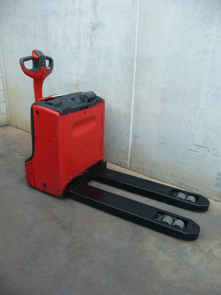 Linde T 20 - معدات الرفع منخفض المستوى: صور 4 Linde T 20 - معدات الرفع منخفض المستوى: صور 4