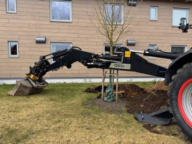 Huddig 1260 C - حفار متعدد الاستخدام: صور 5 Huddig 1260 C - حفار متعدد الاستخدام: صور 5