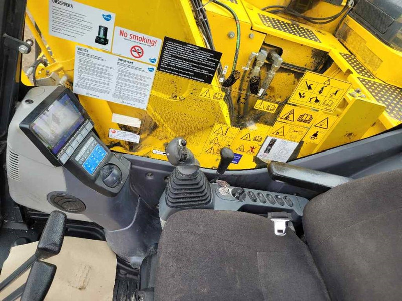 Komatsu PC 138 US-11 - حفارات زحافة: صور 5 Komatsu PC 138 US-11 - حفارات زحافة: صور 5