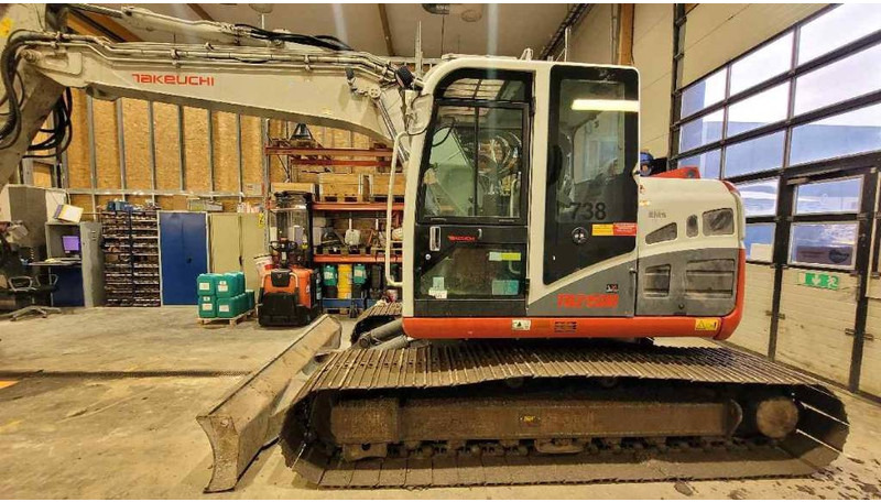 Takeuchi TB 2150 R - حفارات زحافة: صور 1 Takeuchi TB 2150 R - حفارات زحافة: صور 1