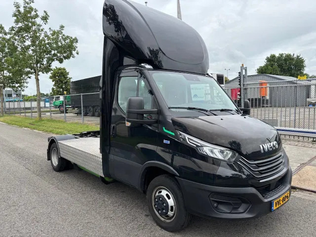 Iveco 35C14G Daily BE trekker 3.0 v.v. CNG gas - شاحنة جرار: صور 3 Iveco 35C14G Daily BE trekker 3.0 v.v. CNG gas - شاحنة جرار: صور 3
